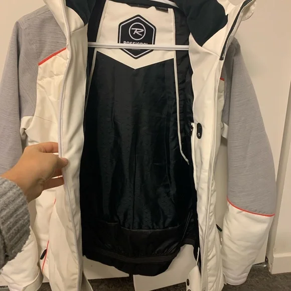 Rossignol Women's Breezy Ski Jacket, size S, like new, 425$ - Picture 3 of 4